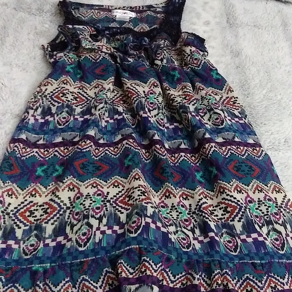 Girls dress size 8 like new